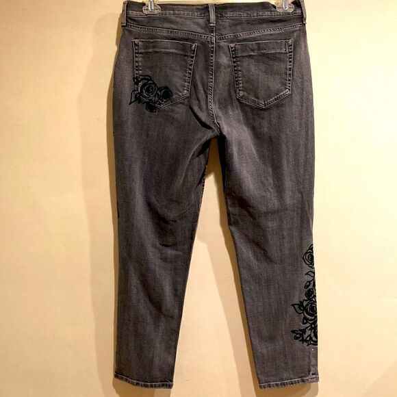 Jessica Simpson Gray Mika Best Friend Distressed  Jeans Sz 30 - Picture 8 of 12